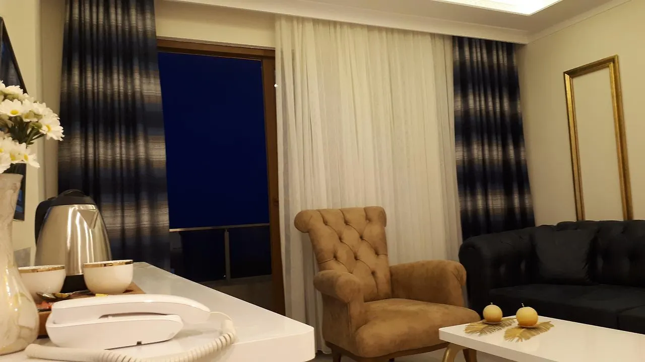 Mavili Suites Kavala 2*,